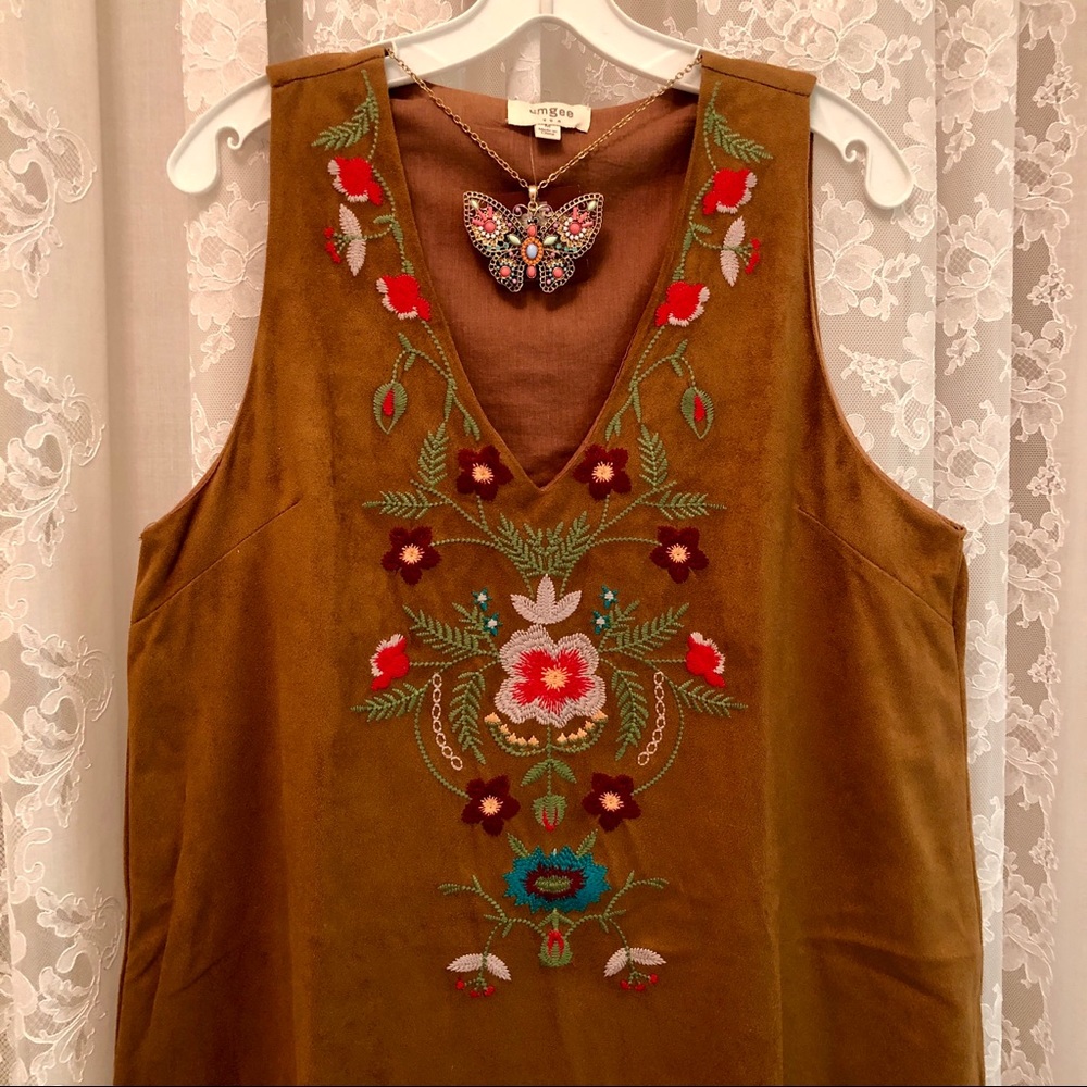 UMGEE *NWT Boho Brown Ultrasuede Embroidered Dress